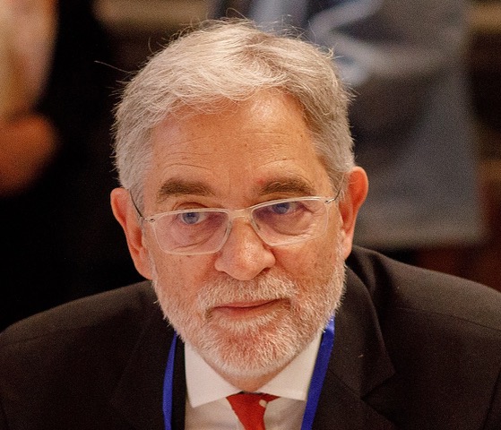 Pablo Lloyd OBE, Advisory Board member